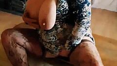 I get so turned on masturbating in stockings while dancing as a busty brunette european milf