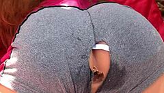 hey putinha, de quatro dando o cu pro sex toy 🍑🔥