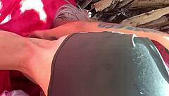 hey putinha, de quatro dando o cu pro sex toy 🍑🔥