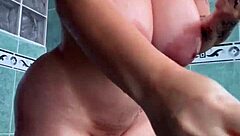 Tetona Culona Shows Off Big Tits And Big Ass In Steamy Display