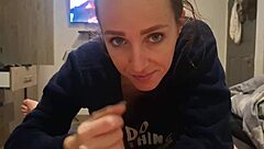 swallowing huge cum load after skinny amateur gives sloppy blowjob on bed