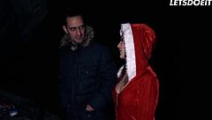 GORGEOUS Brunette Lullu Gun FLASHES And FUCKS Amateur Guys In Backseat Bus On Christmas