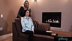 busty lesbian, go deep in my pussy