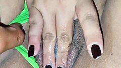 Me masturbo frente a mi novio para que me folle duro en el culo!