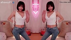 Bj Winter Performs Sexy Dance!