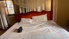 Sucking and fucking a big dick in homemade action