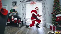 Kylie Quinn Gets Fucked Hard By Boyfriend In Santa Costume With Cowgirl Riding And Doggystyle!