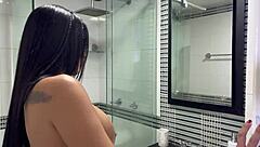 vecina muy puta y cachonda se come una gran verga mientras su esposo no est� - esteban gamboa