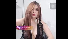Bigo Live Show Cam with Sexy Vietnamese Big Ass and Tits