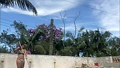 I Stay Like This All Day When The Builder Is Around Here