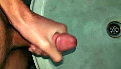 I love masturbating my big dick, send your number or comment for more