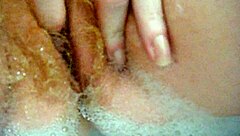 Annie Body Bath Monster Comfy Bubbles with Mature Milf Fingering Hairy Pussy in Close-Up Solo