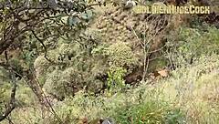 ai, me fode no meio da floresta sem camisinha! - yenifer chacon implora enquanto soldierhugecock enche sua vagina rosa de porra