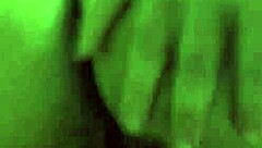 Jugando con mi consolador en 4 como toda una perrita caliente