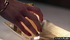 oh god, watch me make avery cristy squirt with my tongue on her pussy...