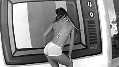 Hey, these two blonde teens with glasses are diving into some wild American action together!