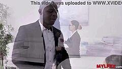 hey, this busty mature milf shows up to her black boss for some anal drilling sideways 😈🍑