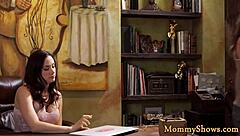 Gorgeous milf scissoring passionately with sweet teen in lesbian action!