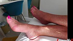 Hot Blonde Milf Gives Intense Rimjob And Golden Shower To Big Cock In Outdoor Action!