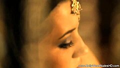 Bolly babe is quite gorgeous 😍