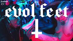 Hey, check out these tales of feet worship and femdom vibes in a casual chat