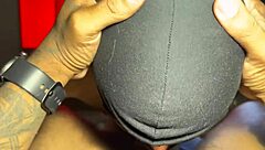 Why does this big cock guy not hold back on the pink ass newbie, thrusting all 22 cm bareback?