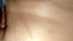 Bruna Silva hotwife no clássico dando no pelo e recebendo porra na buceta dentro do carro!