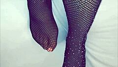 What If Kylie Jenner's Sexy Feet Pics Compilation Turns You On Completely?