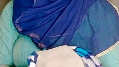 Hey, check out this Arab babe in self bondage adventure! 😏🔗