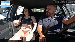 A Novinha Almendra Gala Senta Na Piroca Na Rua Na Cidade De Buenos Aires - Argentina