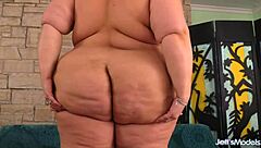 gigantic plumper erin green craves solo fun with toys on her huge tits and big ass