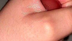 I jerk off my dildo with hands in this homemade solo toy session for you!