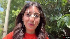 Crazy girl sucks dick in bushes