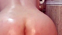 i love watching blanca culona riding that dildo in hot lesbian action