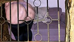 curvy neighbor shakes big ass knowing i watch her wet pussy tease