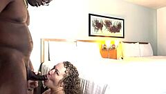 blacvenum fucks kween bunny hotel missionary