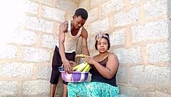 curvy babe flashes her fat pussy outdoor pov 😍🌿💋