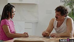 i'm dying but this super cute korean girl's hairy pussy muff dive saved me