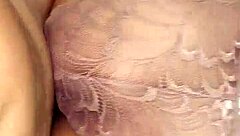 anh vội doggy em chưa kịp cởi quần 😈🍑