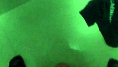 me jalo la verga en el baño hasta explotar 😏💦