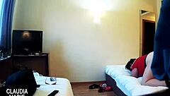 una gorda y chico follan con semen y masturbacion umm