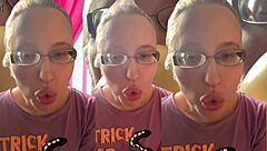 asmr bubble gum pops drive kinky headphone ecstasy wild!