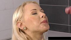 mistress lola taylor piss shower kissing mouthful fetish lover