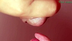 Japanese amateur's close-up cumshot facial in mouth-drenched finale