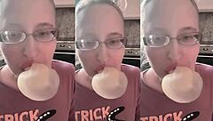 chewing asmr bubble gum makes my huge tits bounce teasingly