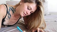 roxy fox and sam's juicy clit squirting joi makes girls explode