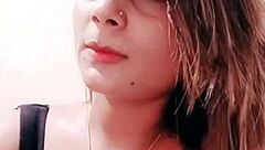 Indian babe shakes big ass and tits in naughty sexy sucking dance