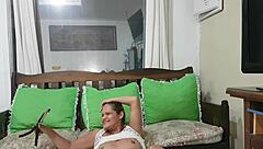 real latina big ass 18-19yo amateur masturbation cumshot fetish