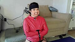 Wife's Head Locked to Fucking Machine Delivers Epic BJ