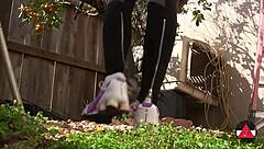 स्नीकर्स